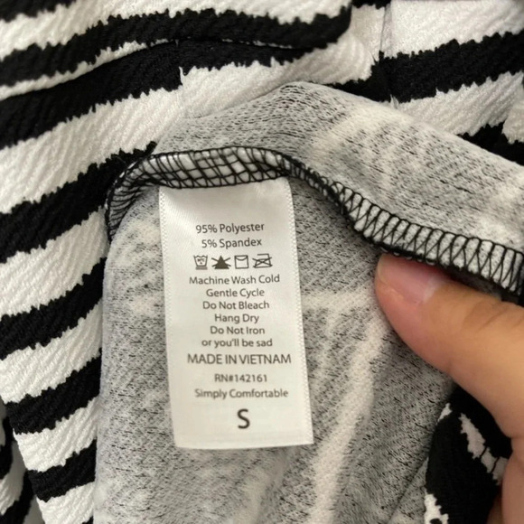 Lularoe Floral Stripped Dipped Amelia Dress NWOT - Picture 3 of 5